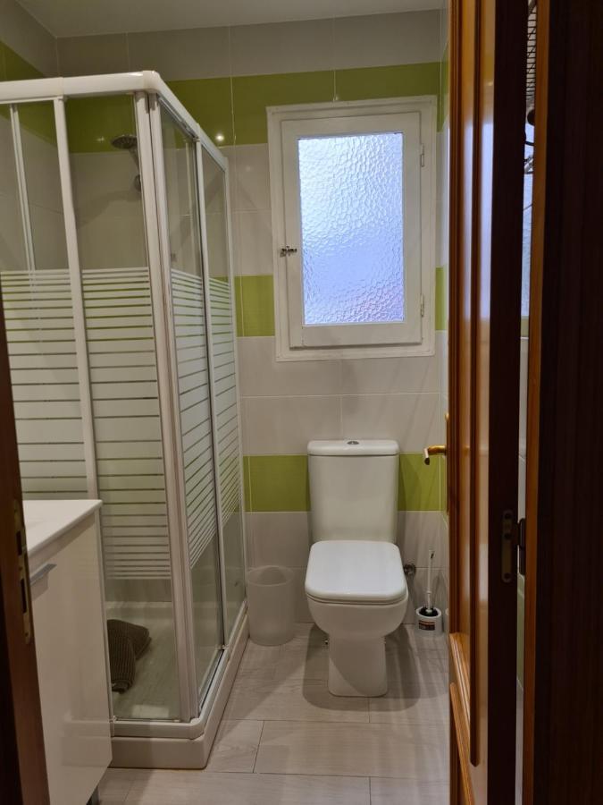 Habitacion Con Bano Privado- En Casa Familiar Beatriz Valencia Eksteriør bilde