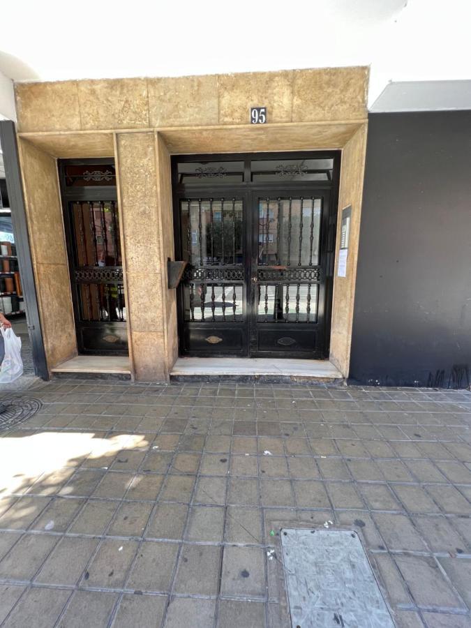 Habitacion Con Bano Privado- En Casa Familiar Beatriz Valencia Eksteriør bilde